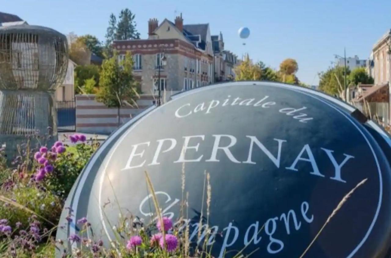 Champagne thérapie: appartement cosy chic, Épernay Esterno foto